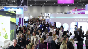 영국 맨체스터 프로페셔널 뷰티 박람회 2026 brand background image