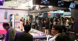 싱가포르 커뮤닉 정보통신 박람회 2023 brand background image