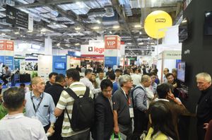 싱가포르 데이터 센터 박람회 2021 brand background image