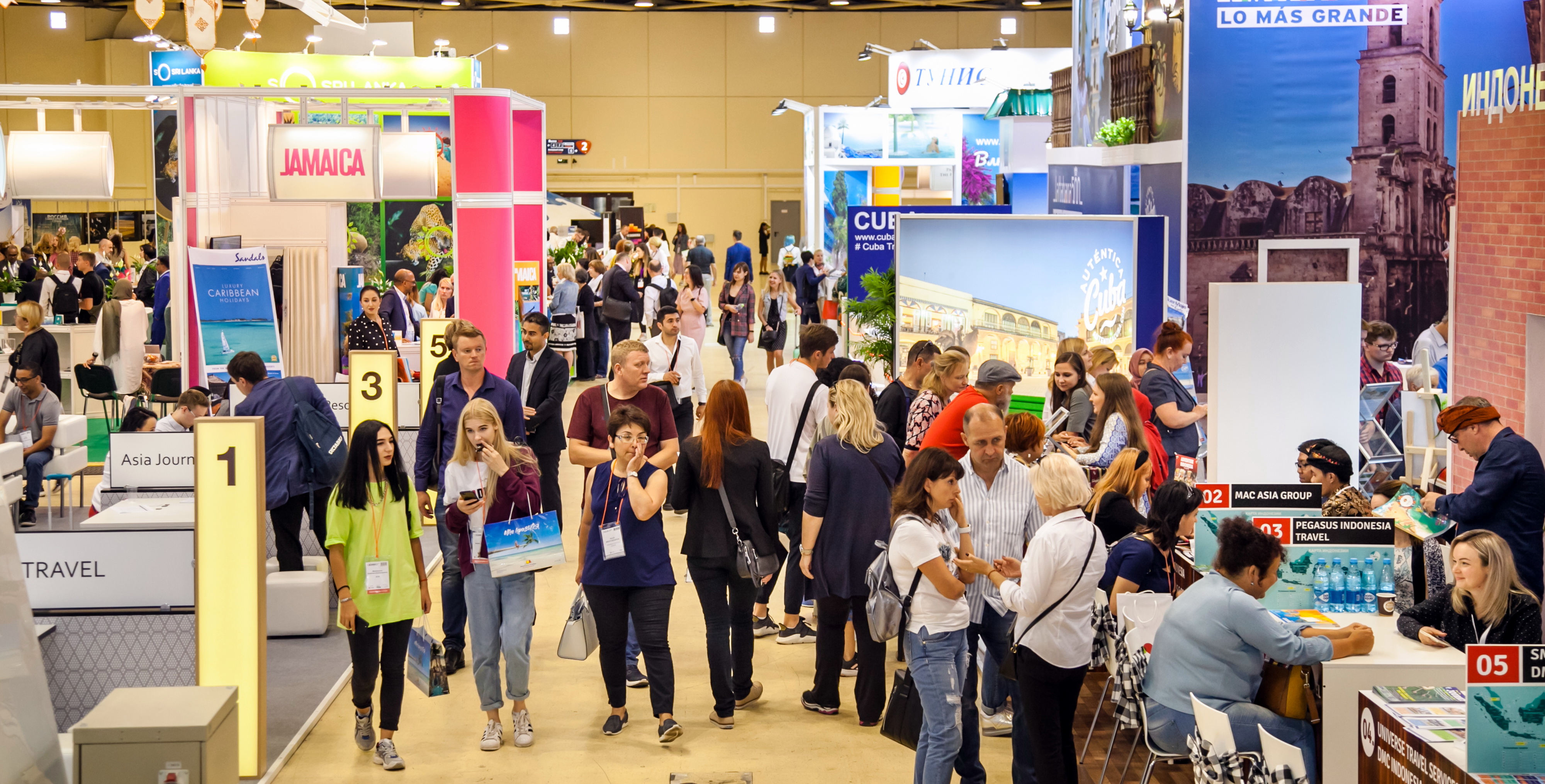 러시아 국제 관광 산업 박람회 2022 brand image